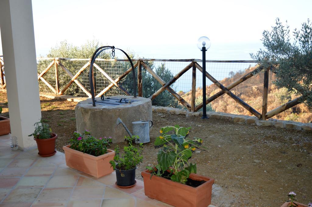 Villa Agriturismo Pattina Pettineo Exterior foto
